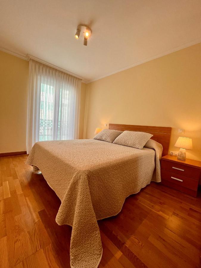 Luminoso Apartamento En El Centro De Foz Bagian luar foto